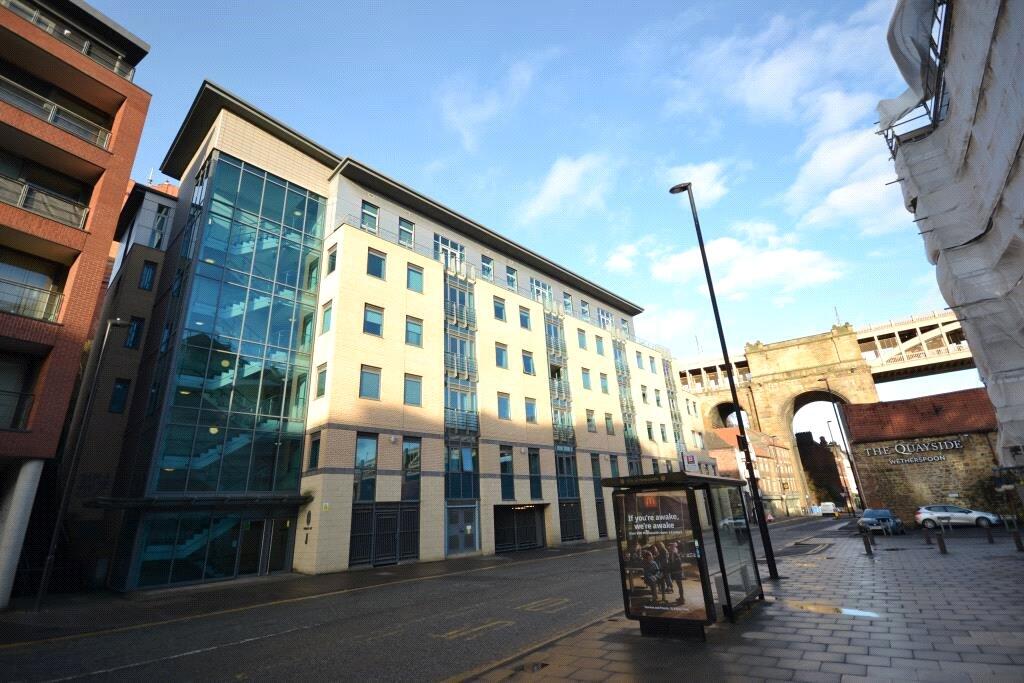 Apartment in Newcastle upon Tyne, Grainger Town - View 2