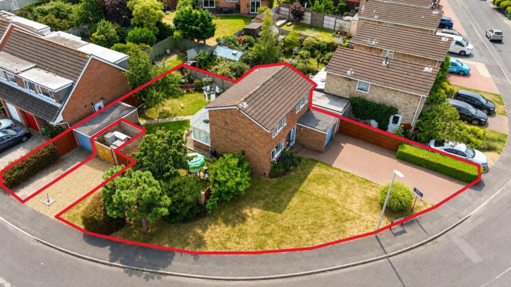 Manor Farm Crescent, Edge Of Hutton Village photo 2
