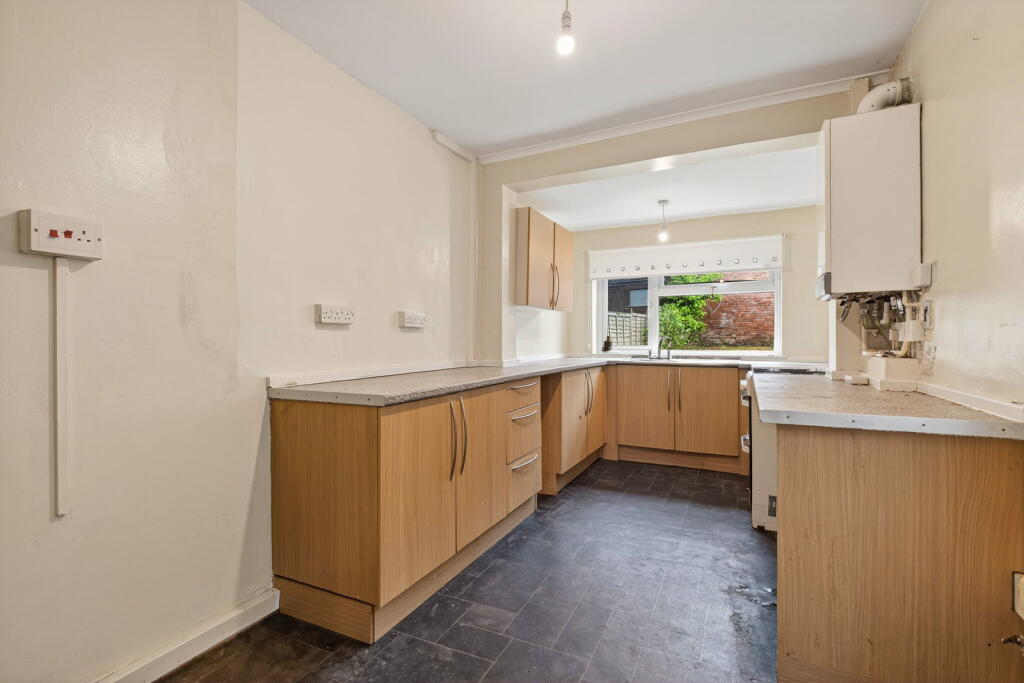 House in Kettering, North Northamptonshire - View 5