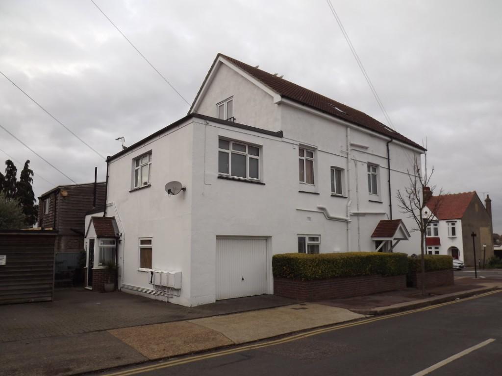 Main image of property: London Road, Leigh-On-Sea, Essex, SS9