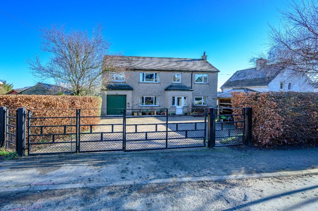 Main image of property: Mariatrost, Robin Lane, LA2