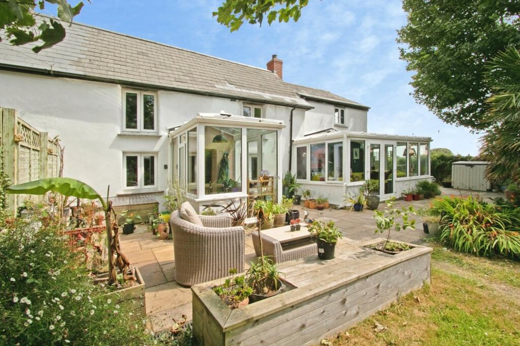 House in Truro - View 3