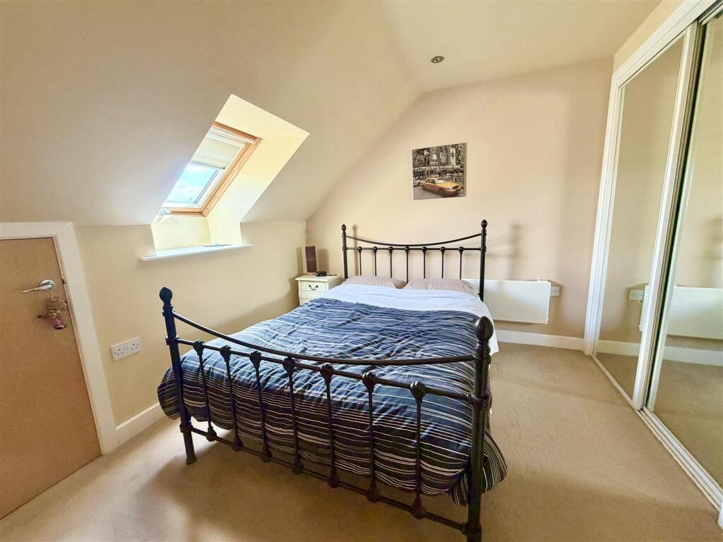 Apartment in Shrewsbury - View 5