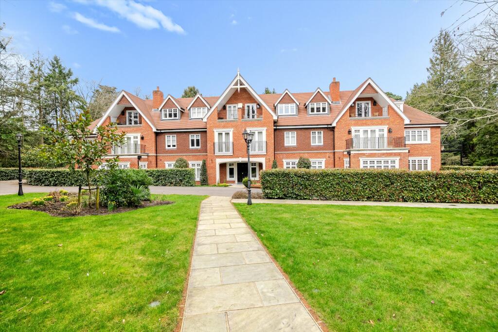 Main image of property: Heathfield Avenue, Sunninghill, Berkshire SL5