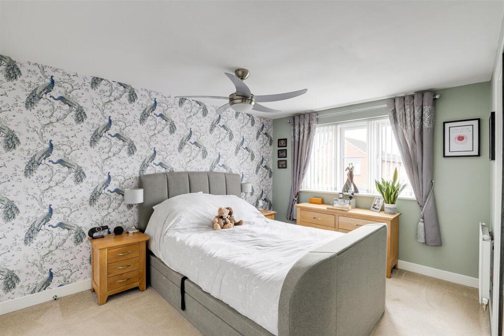 Chalfont Drive, Nottingham, NG8 – pohled 6