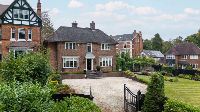 Main image of property: Tudor Hill, Sutton Coldfield, B73 6BH