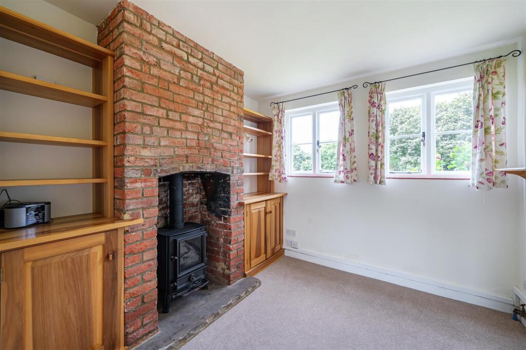 House in Guildford - View 4