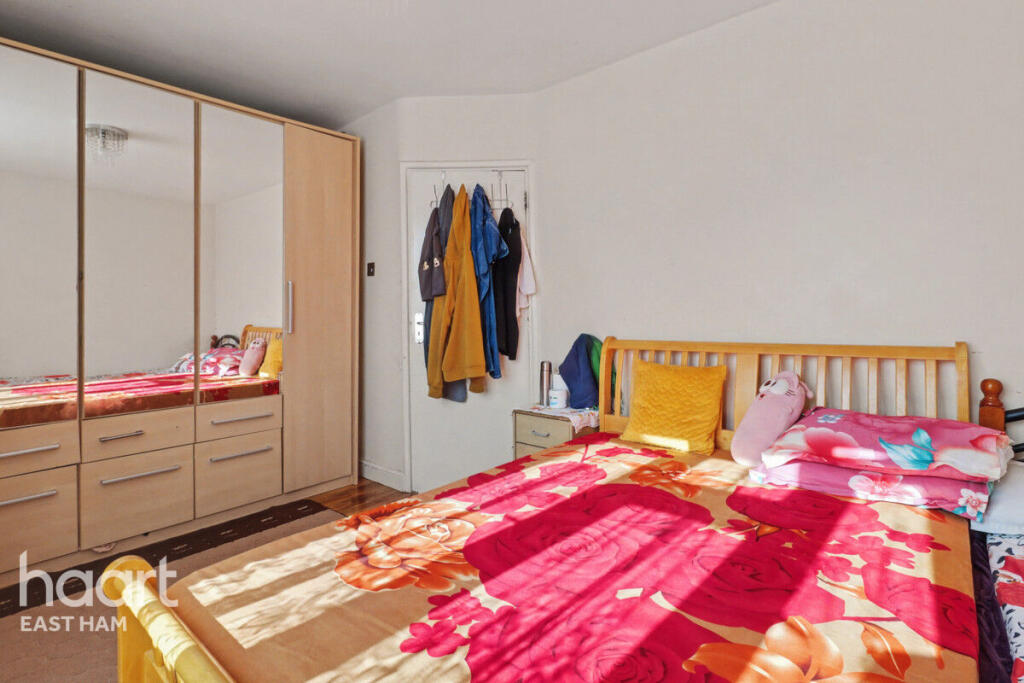 Main image of property: Gooseley Lane, London