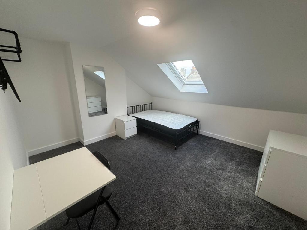 Main image of property: 38 Margate Road,Southsea