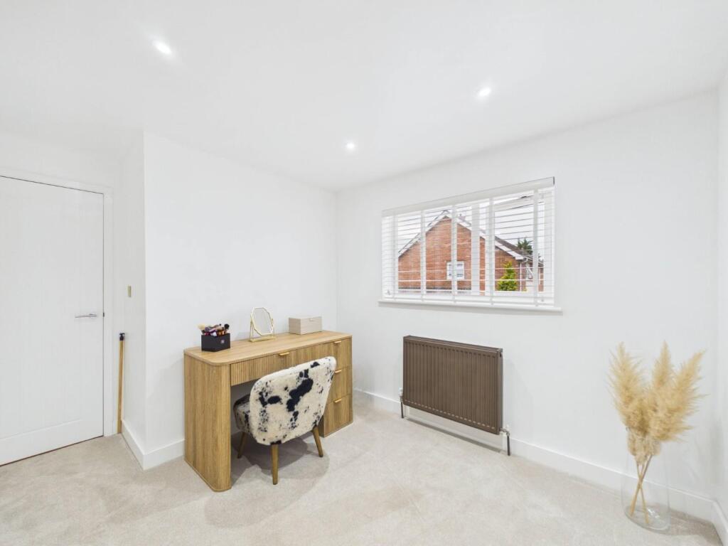 House in Bristol, Barrs Court, Oldland - View 5