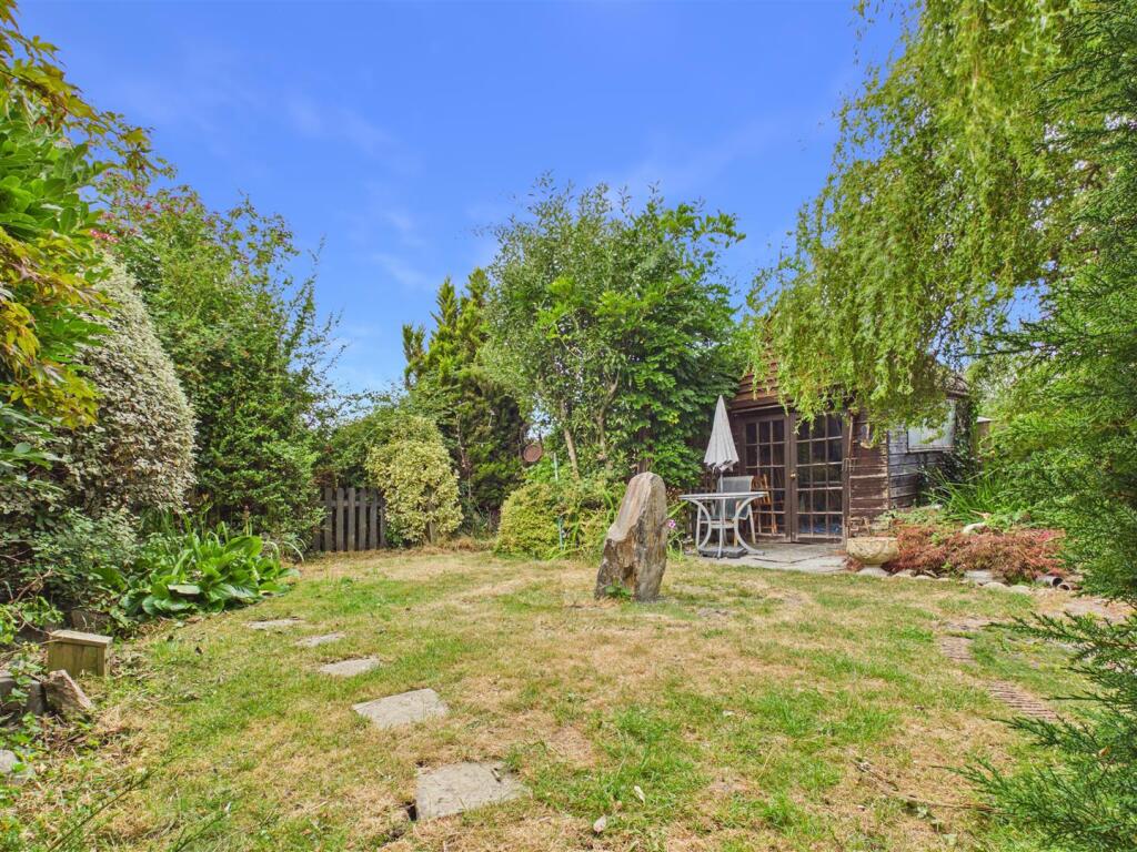 Notting Hill Way, Lower Weare, Axbridge photo 4