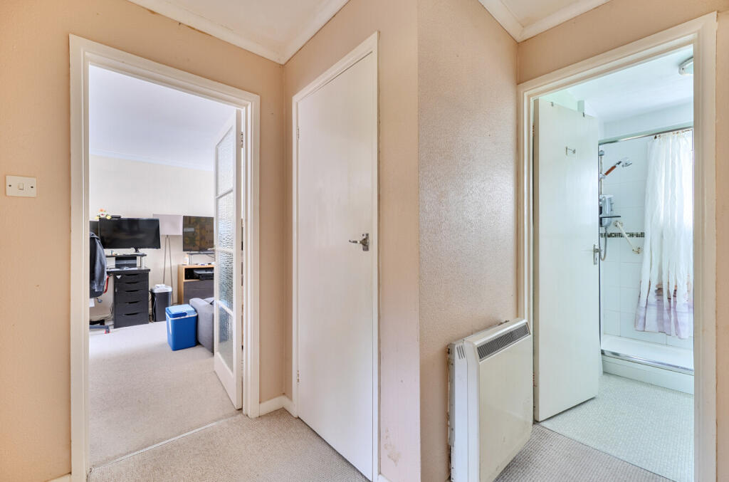 Apartment in Southampton - More