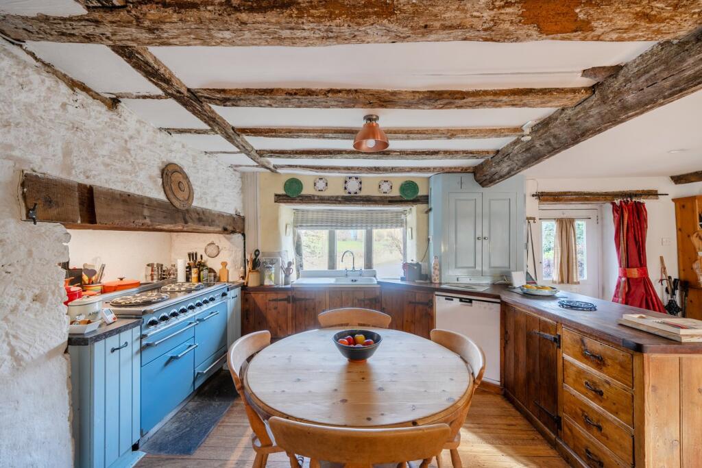 Additional image 3 of  Wanstrow, Frome, BA4