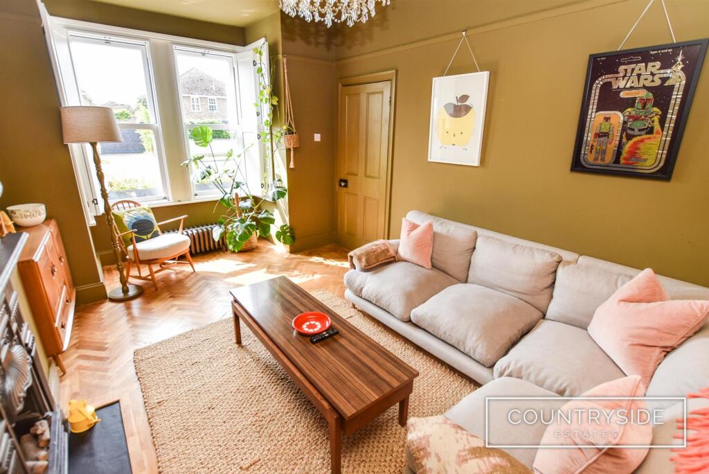 House in Castle Point, Thundersley - View 4