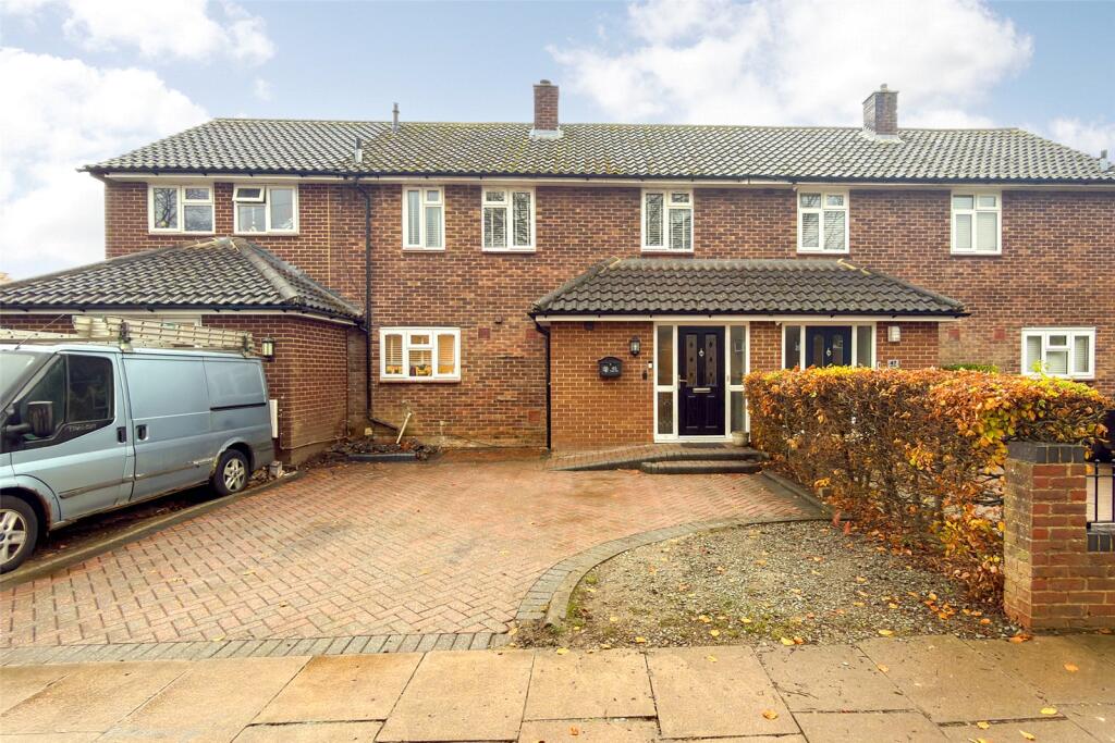 Main image of property: High Oaks, St. Albans, Hertfordshire, AL3