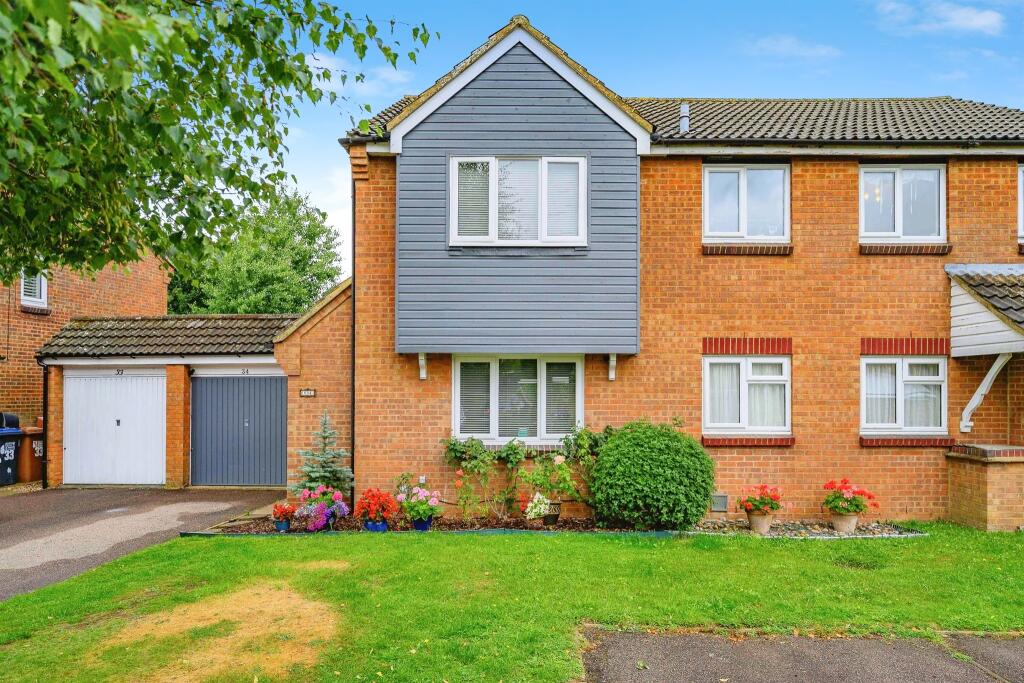 Main image of property: Nash Close, North Mymms, Hatfield