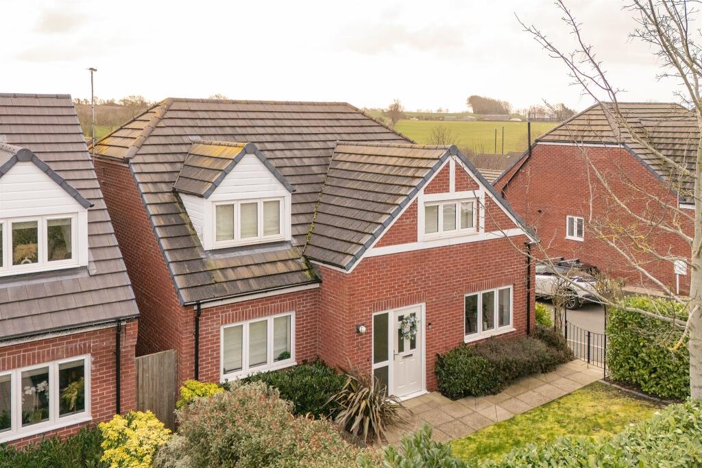 Main image of property: Finedon Road, Burton Latimer, Kettering