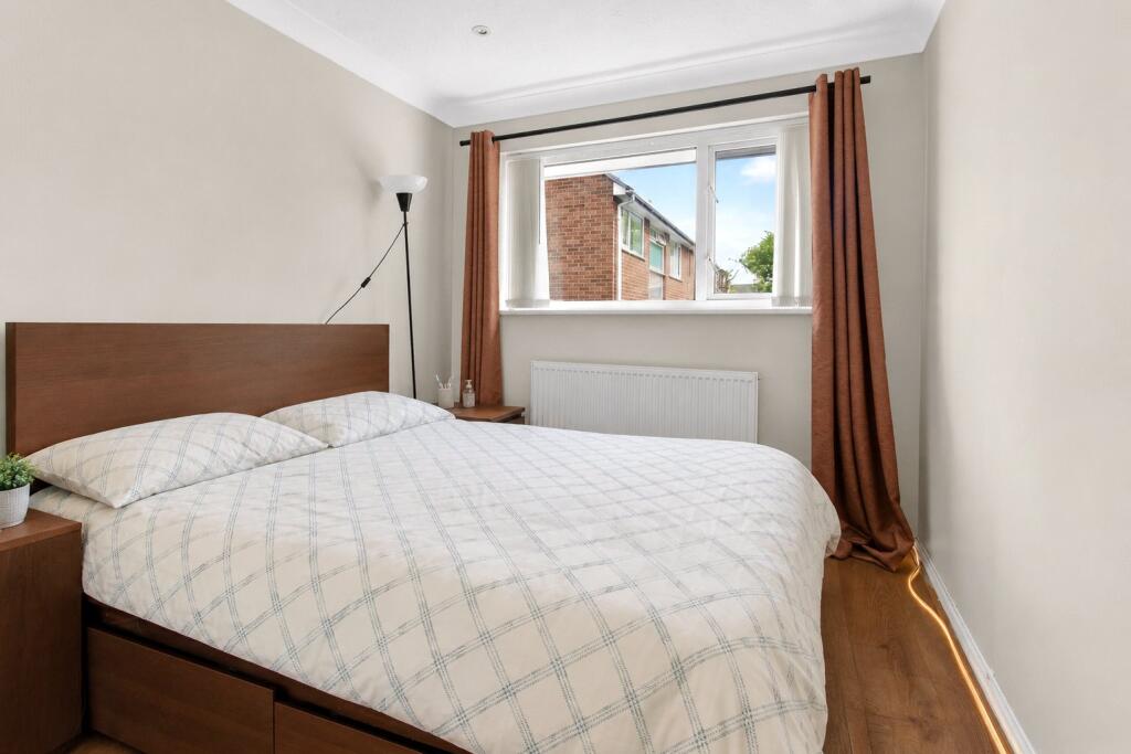 House in Reading - View 5