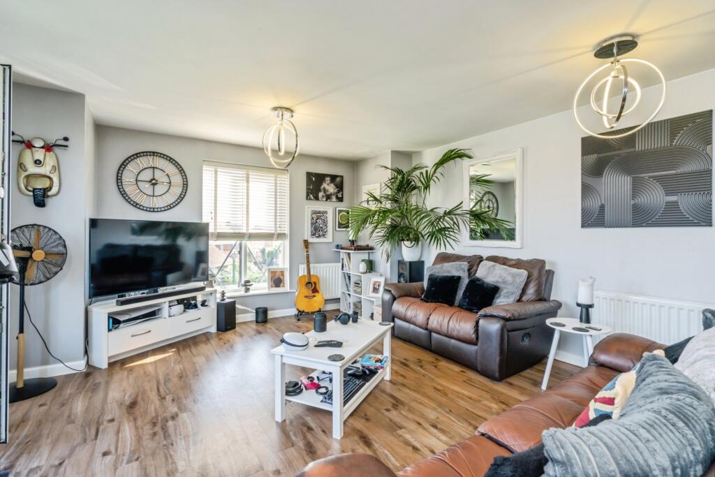 Apartment in Portsmouth - View 5