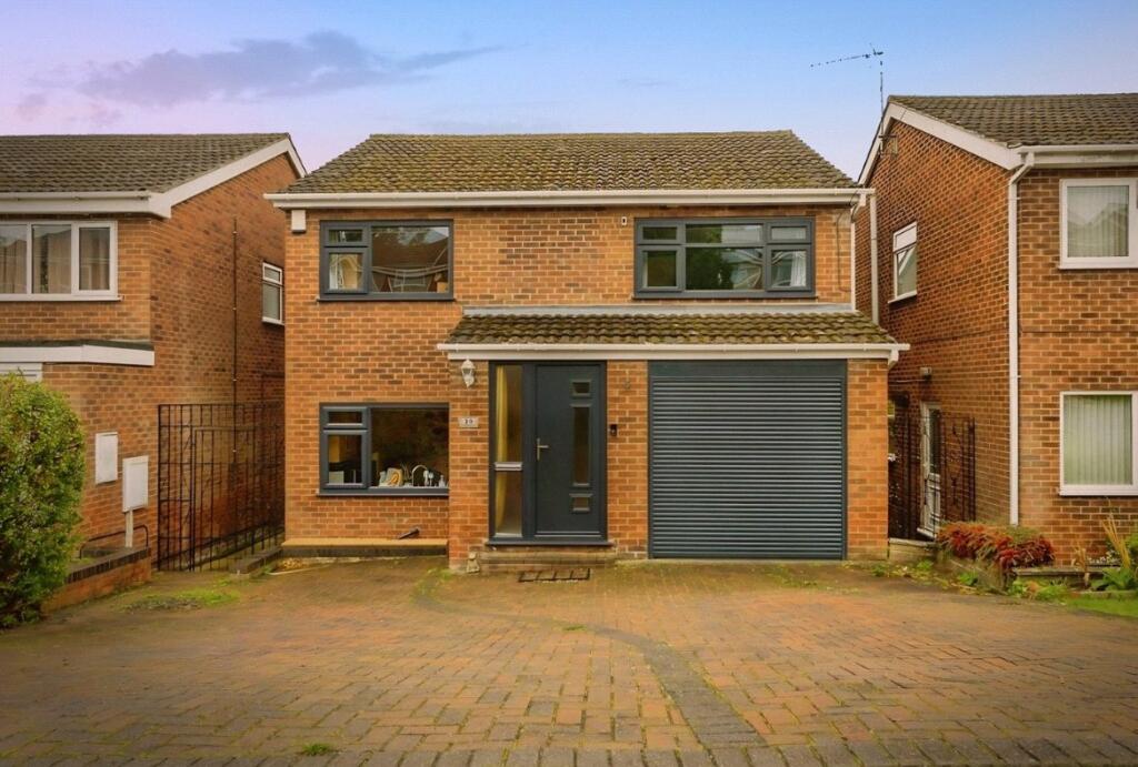 Main image of property: Linsdale Gardens, Gedling, Nottingham, Nottinghamshire, NG4