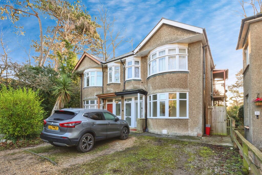 Moorland Road, Bournemouth – další