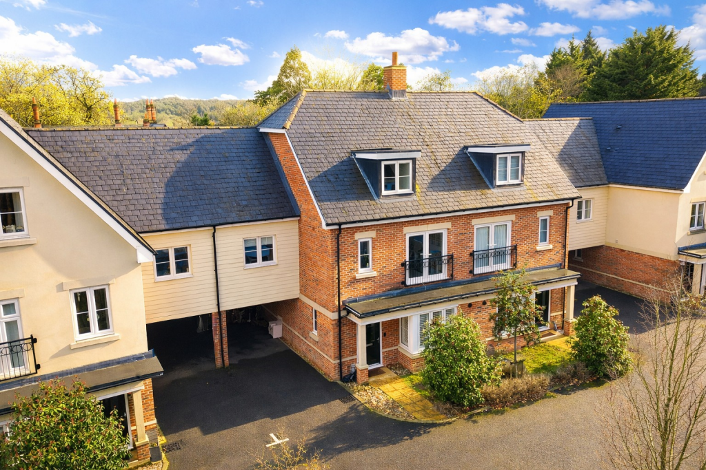 Main image of property: Morris Close, Wokingham, Berkshire