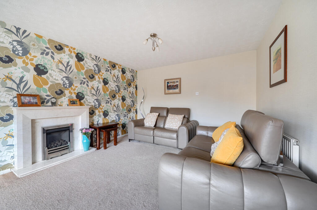 Cloudberry Close, Chard, Somerset, TA20 photo 3