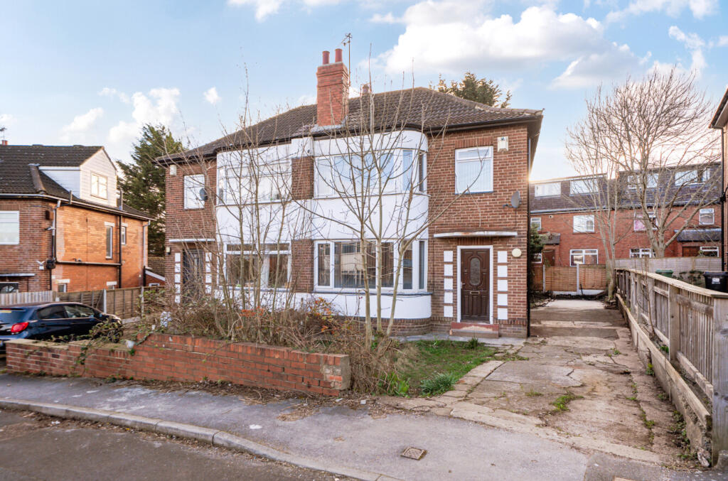 Main image of property: Ash Crescent, Headingley, Leeds, LS6