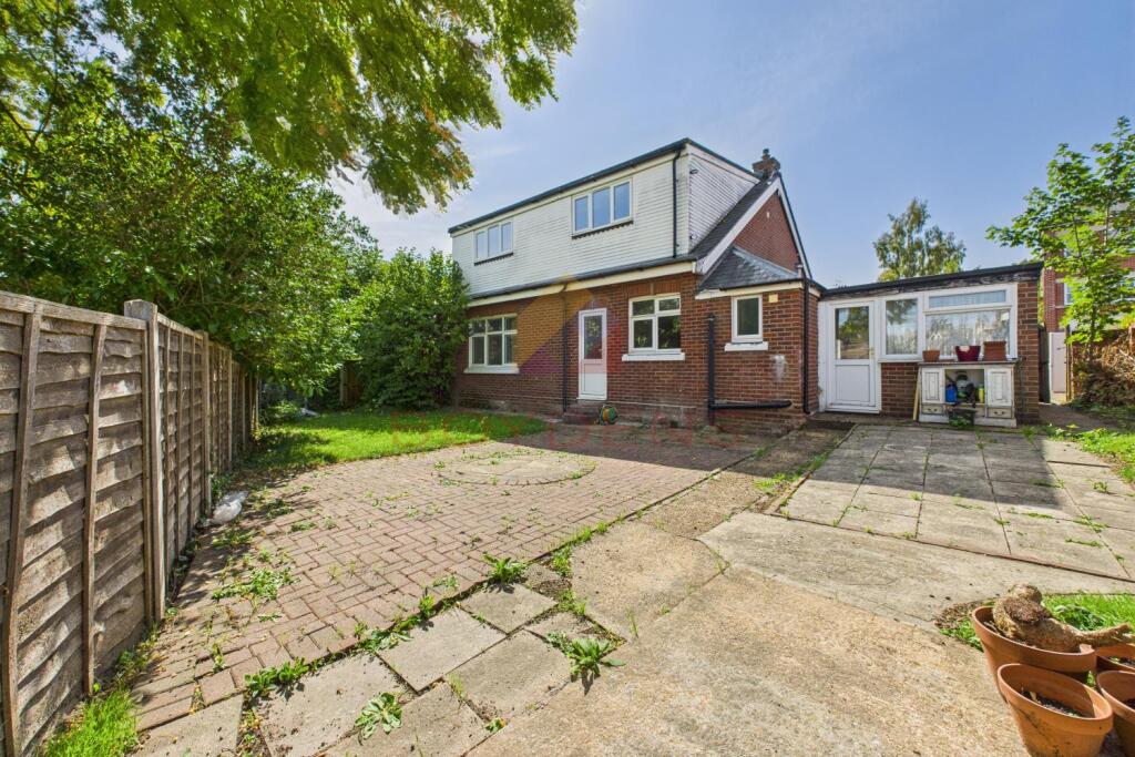 Inglis Road, Lexden. Colchester photo 3