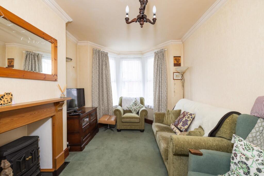 Main image of property: Albert Parade, Redfield