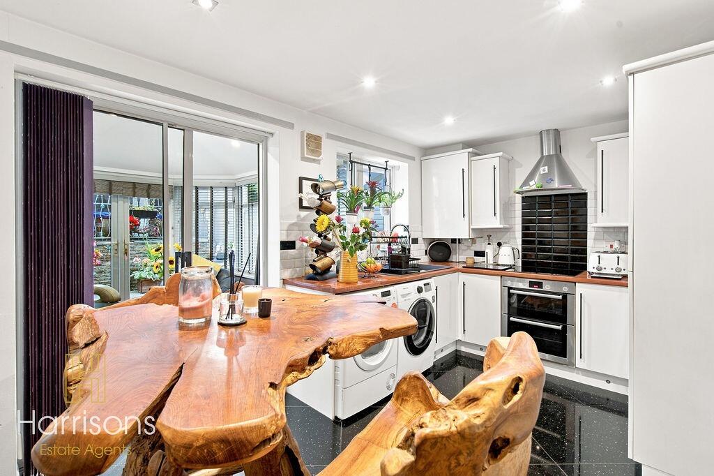 House in Bolton, Greater Manchester - View 5
