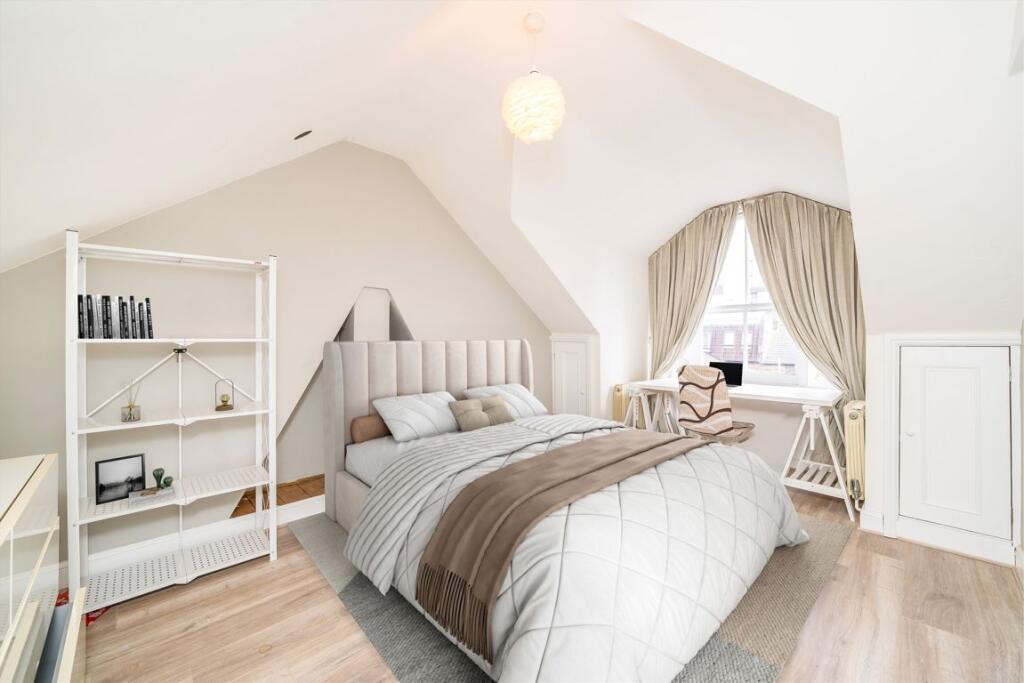 Apartment in London - View 4