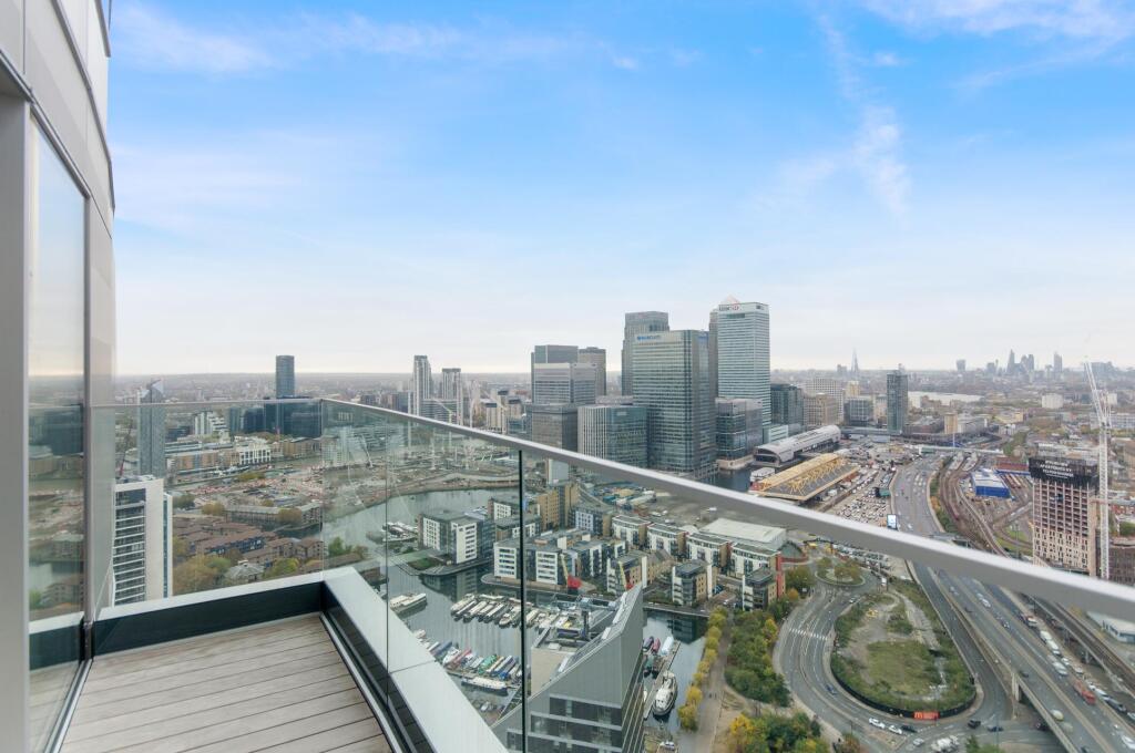 Apartment in London, New Providence Wharf, Blackwall - View 2