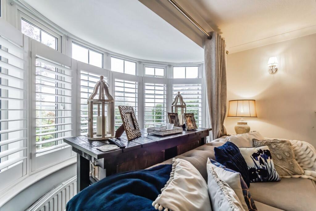 House in Tonbridge - View 5
