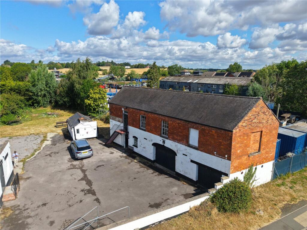 Main image of property: Bredon Road, Tewkesbury, Gloucestershire, GL20