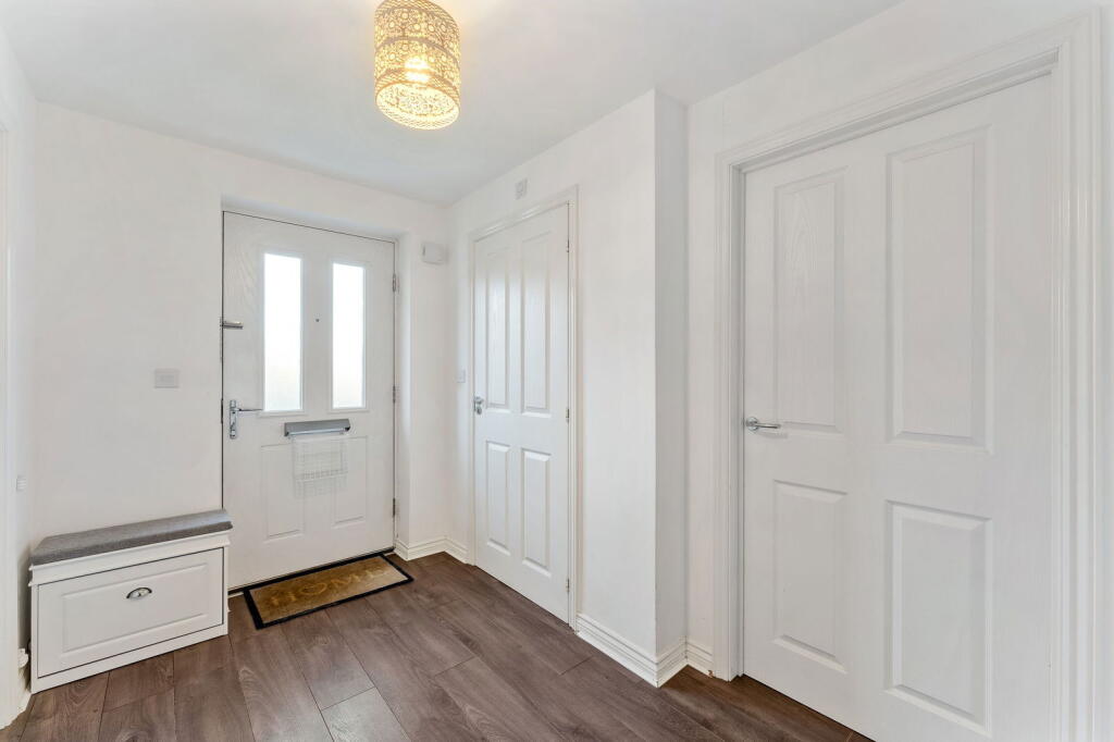 Armfield Grove, Leigh, WN7 4FQ photo 4
