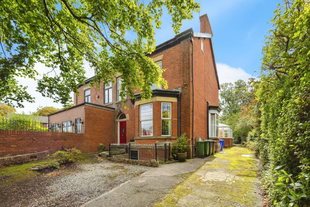 Main image of property: Manchester Road, Audenshaw, Manchester, Greater Manchester, M34