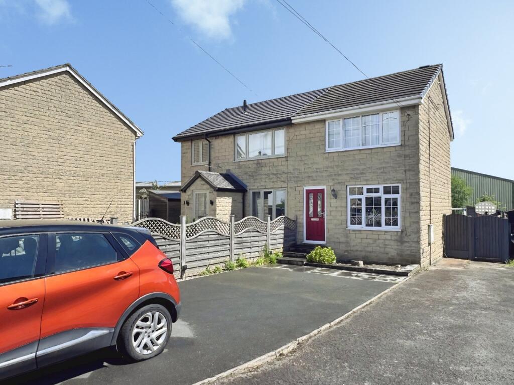 Main image of property: Clarence Street, Cleckheaton, BD19