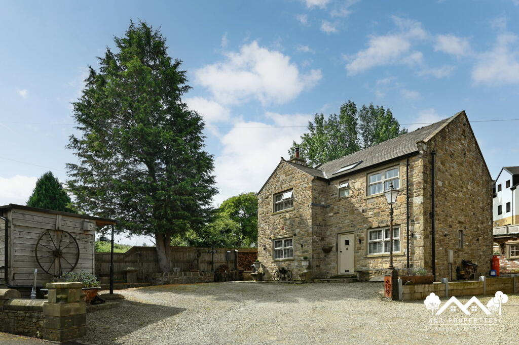 Main image of property: Colliery Fold, Town Bent, Oswaldtwistle, Accrington, BB5 3QH