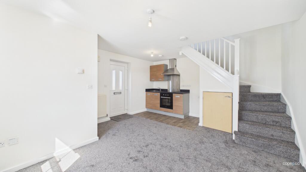House in South Derbyshire, Derbyshire - View 3