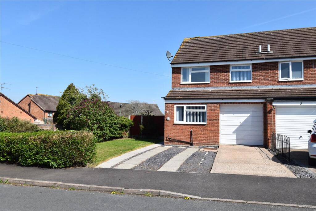 Main image of property: Westbury Avenue, Droitwich, Worcestershire, WR9