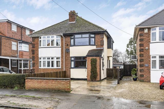 3-bed semi-detached on Merewood Avenue, Headington, Oxford, £500,000