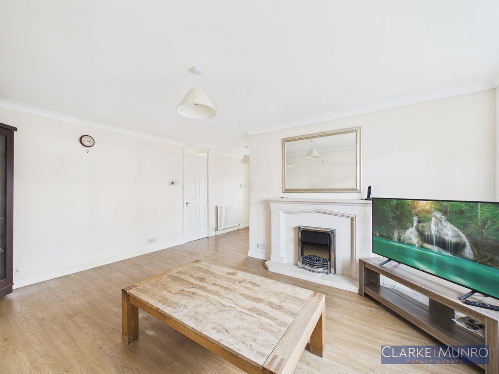 House in Stockton-on-Tees - More
