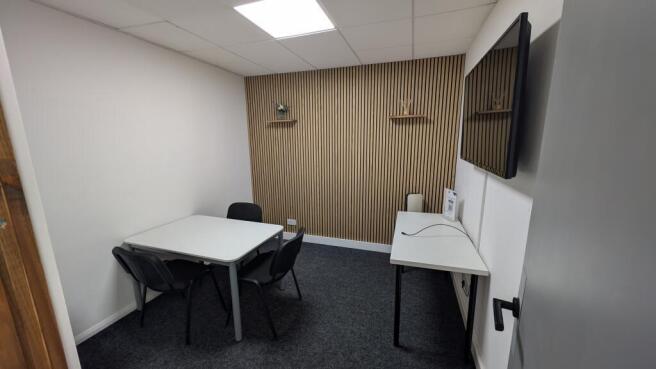 FREE Meeting Room