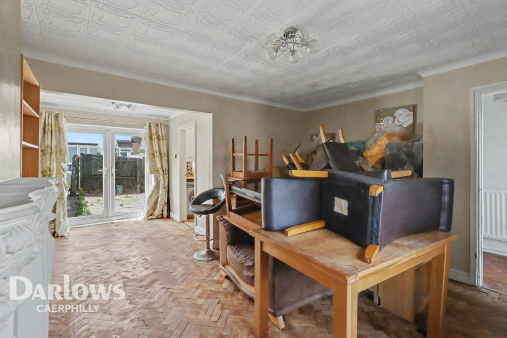 House in Caerphilly, Bondfield Park, St Martins - View 5