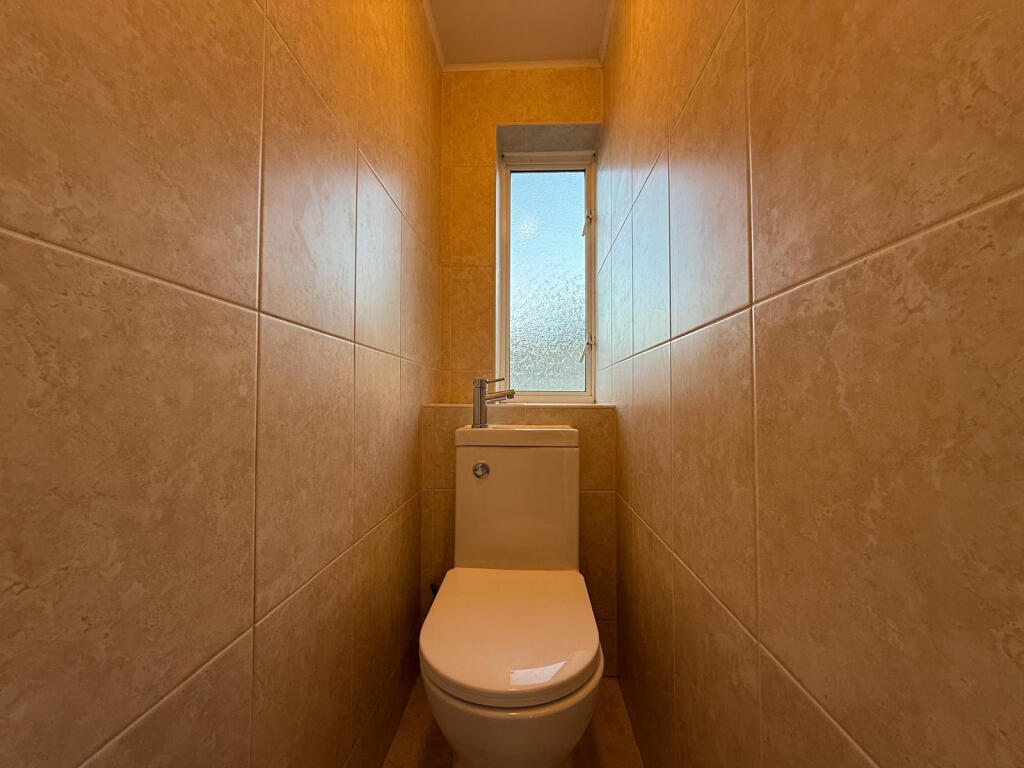 4 bedroom flat for rent