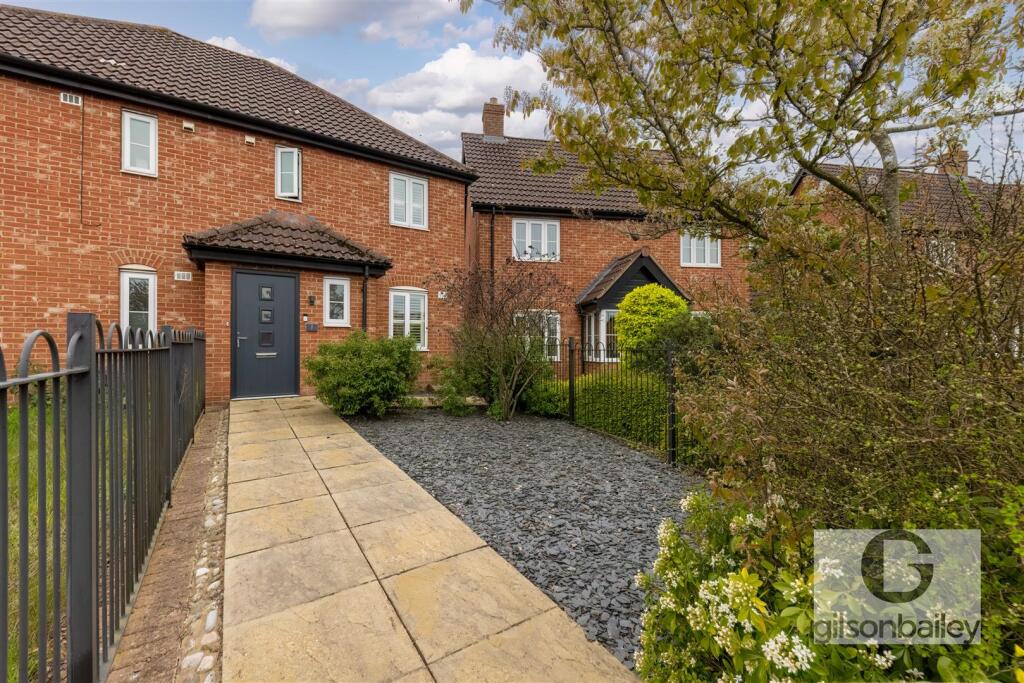 Main image of property: Chopyngs Dole Close, Norwich