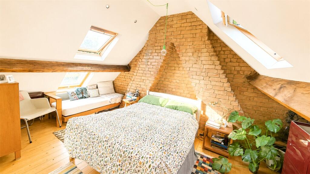 House in Bath - More