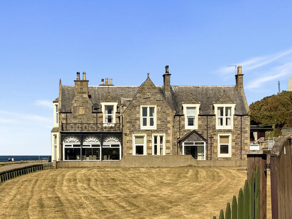 House in Aberdeen, Moray - View 2