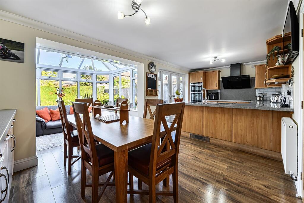 Warsash Road, Warsash photo 3